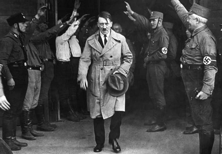 Най-невероятната лъжа в историята - как Хитлер беше победен