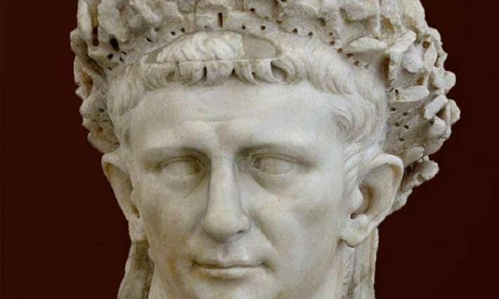 8. Император Клавдий не бил хомосексуалист и това се смятало за странно