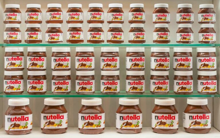 Четвърт от световните запаси на лешници отиват в Nutella