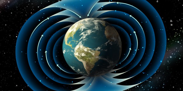 Магнитното поле на Земята отслабва бързо, предстои обръщане на полюсите